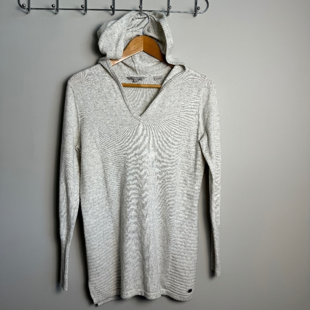 Royal Robbins Women's Cream/Beige Long‎ Sleeve Tunic Hooded Sweater Size Medium